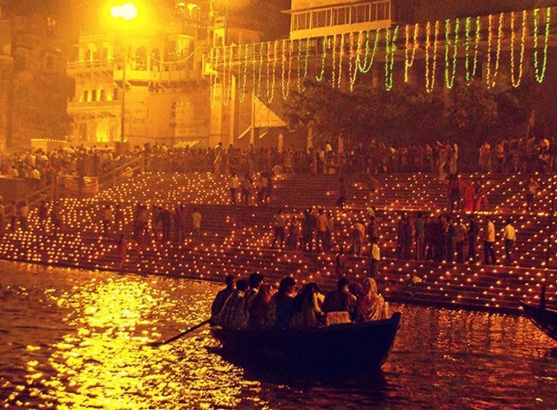 Boat for 40 People